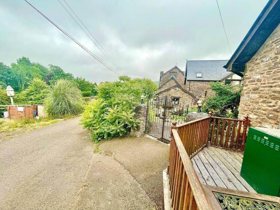 Stone Built Barn In A Beautiful Rural Setting Villa Llangwm-Isaf Luaran gambar